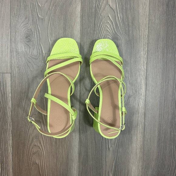 Urban Outfitters Green Strappy Platform Block Heel Sandals Women’s Size 8 - Picture 2 of 5